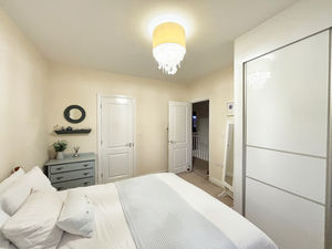 Photo 28- click for photo gallery